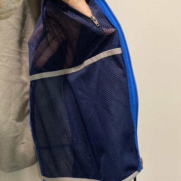 L.L. Bean Blue Polartec Fleece Zipper Jacket Size Medium - Picture 14 of 15